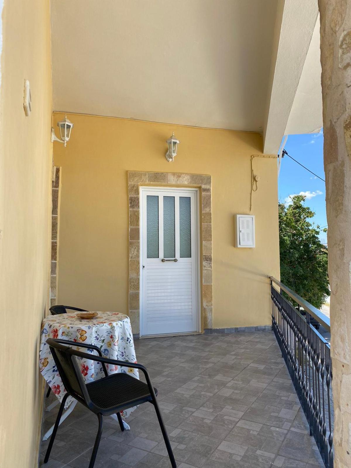 Marina'S House Villa Salamis Bagian luar foto